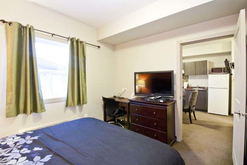 Travelodge By Wyndham Kindersley Ngoại thất bức ảnh