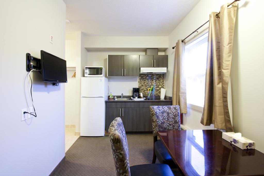Travelodge By Wyndham Kindersley Phòng bức ảnh
