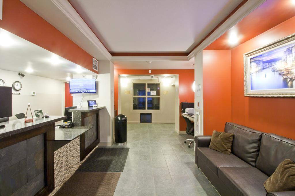 Travelodge By Wyndham Kindersley Ngoại thất bức ảnh