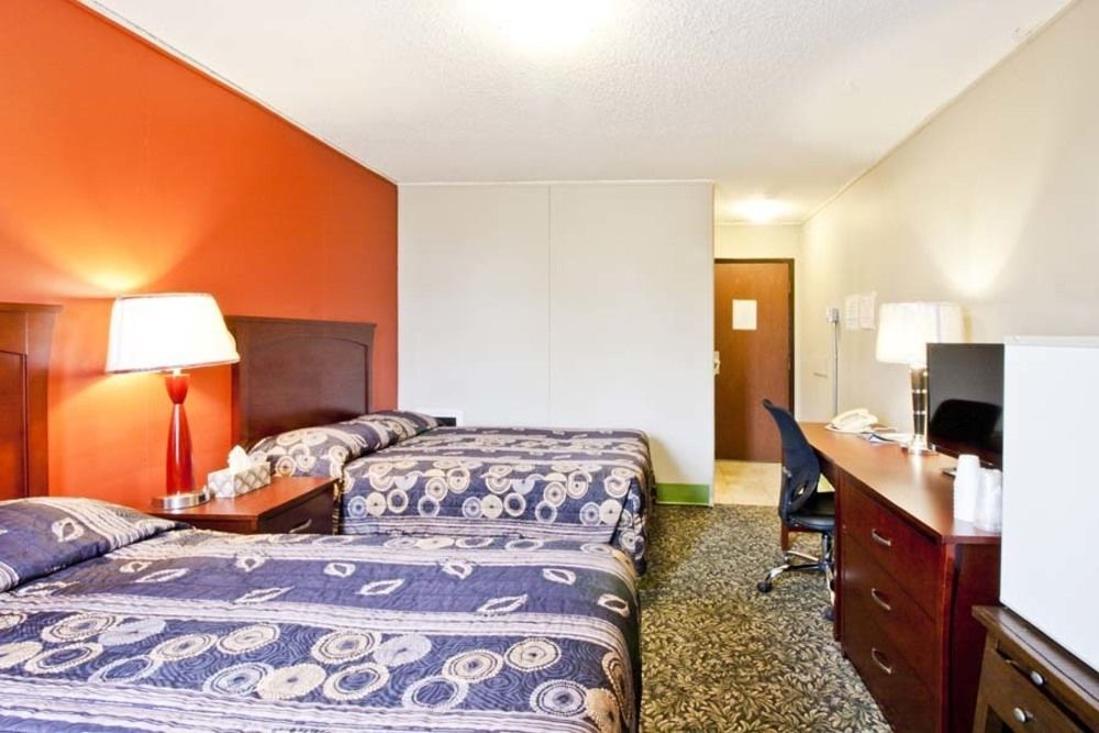 Travelodge By Wyndham Kindersley Ngoại thất bức ảnh