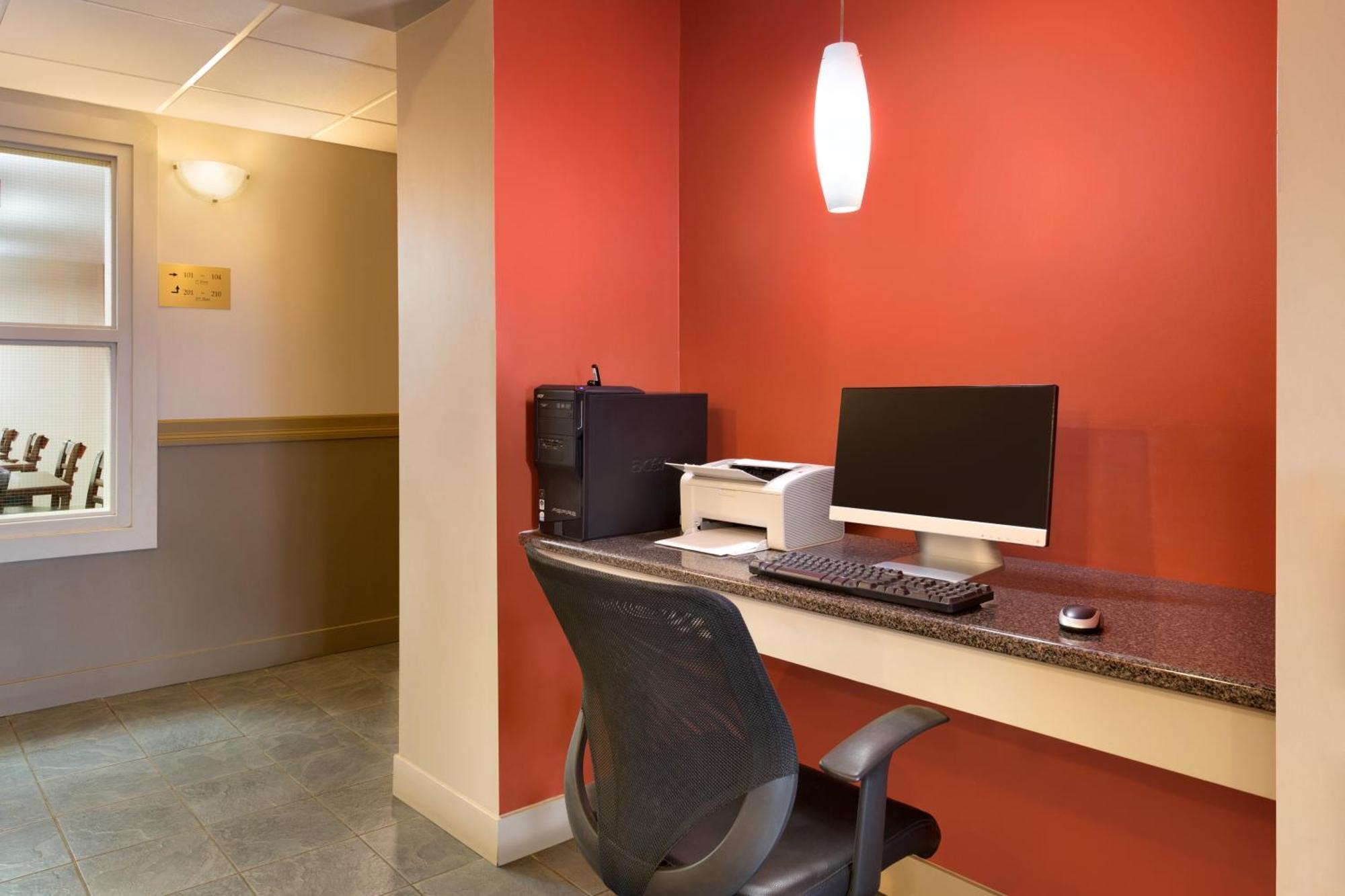 Travelodge By Wyndham Kindersley Ngoại thất bức ảnh